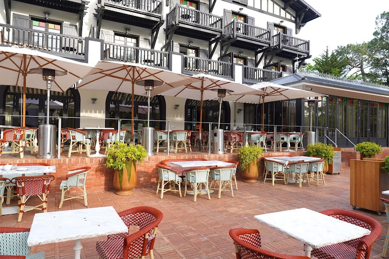 Le Skiff Club